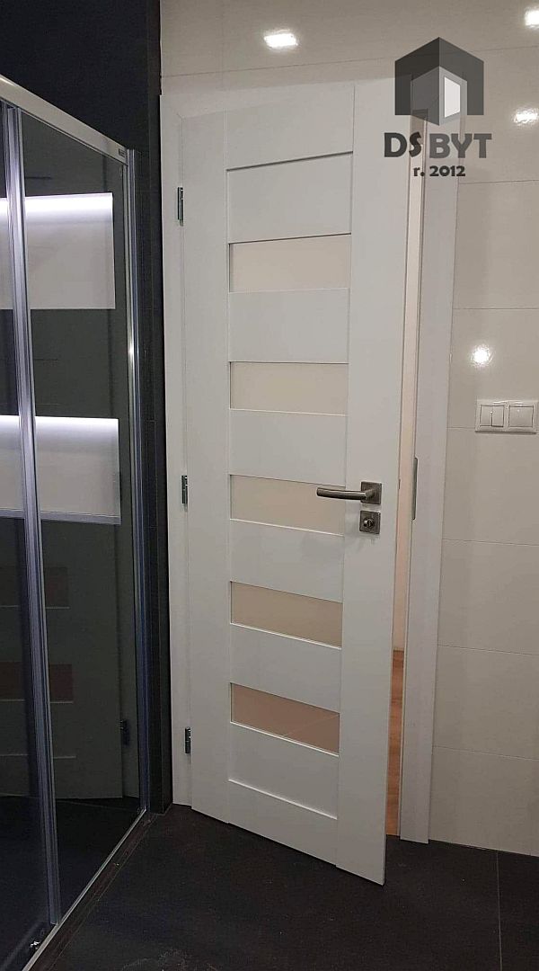 368 / Moderné interiérové dvere