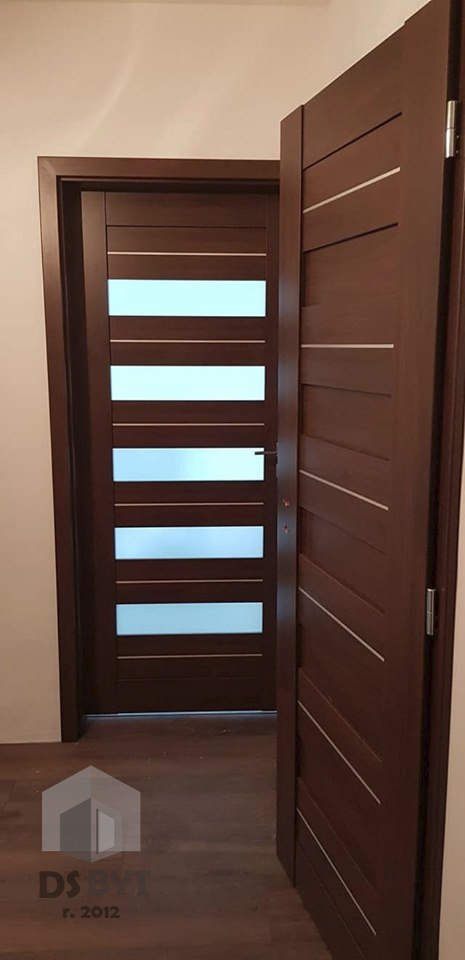 375 / Moderné interiérové dvere