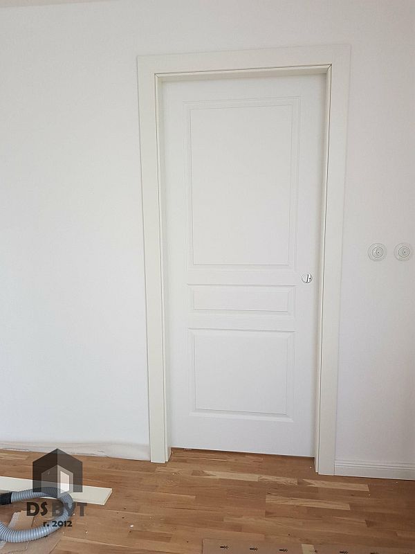 240 / Moderné interiérové dvere