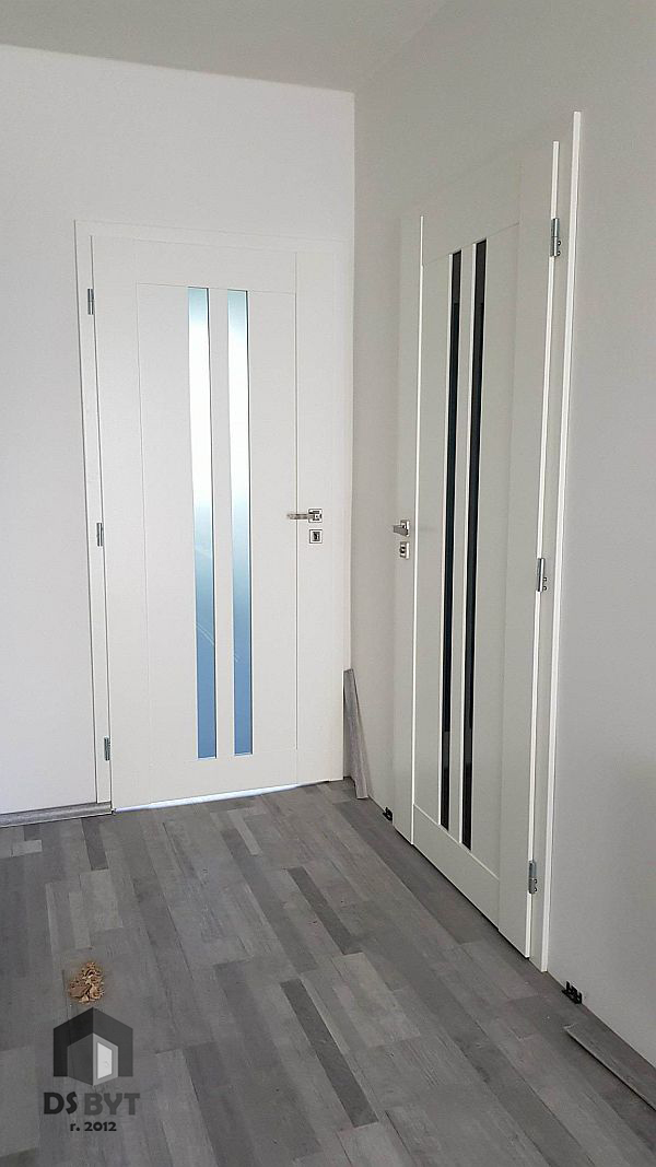 261 / Moderné interiérové dvere