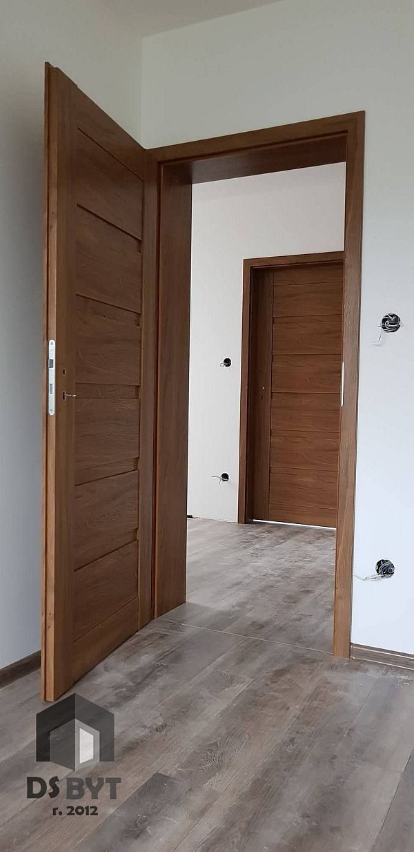 329 / Moderné interiérové dvere