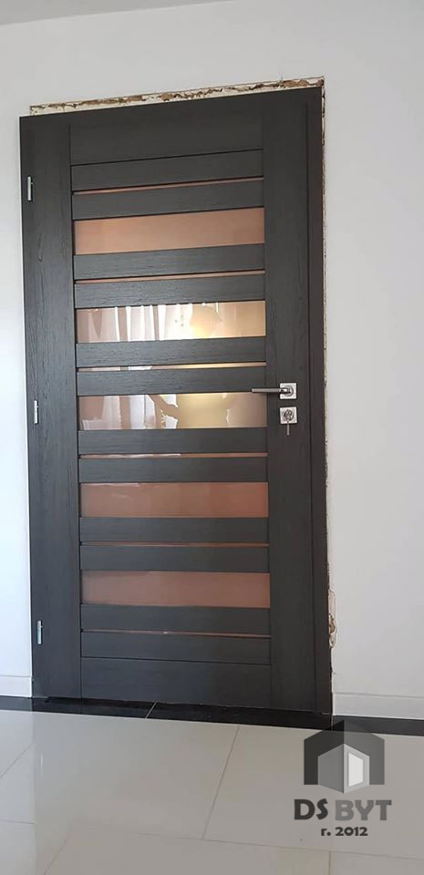 421 / Moderné interiérové dvere