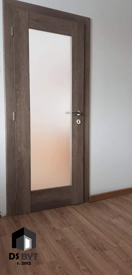670 / Interiérové dvere
