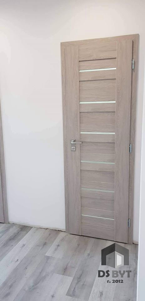 469 / Moderné interiérové dvere