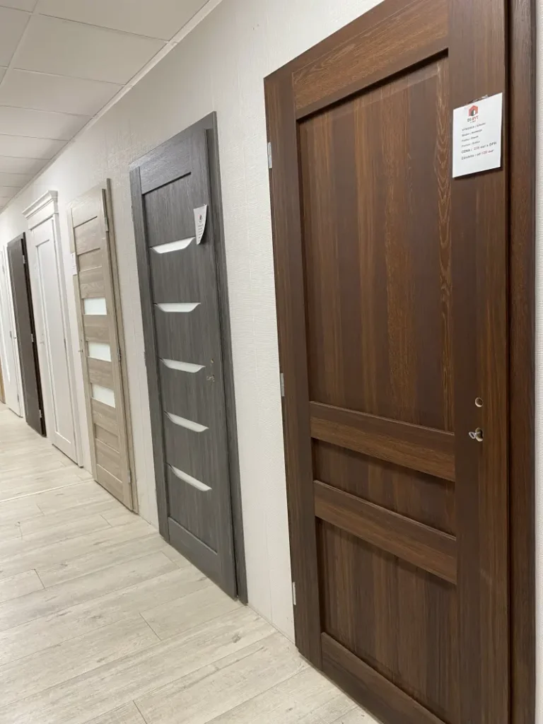 DS BYT Centrum, predajňa dverí a podláh v regióne Poprad, Kežmarok, Stará Ľubovňa a Vysoké Tatry, bezpečnostné dvere