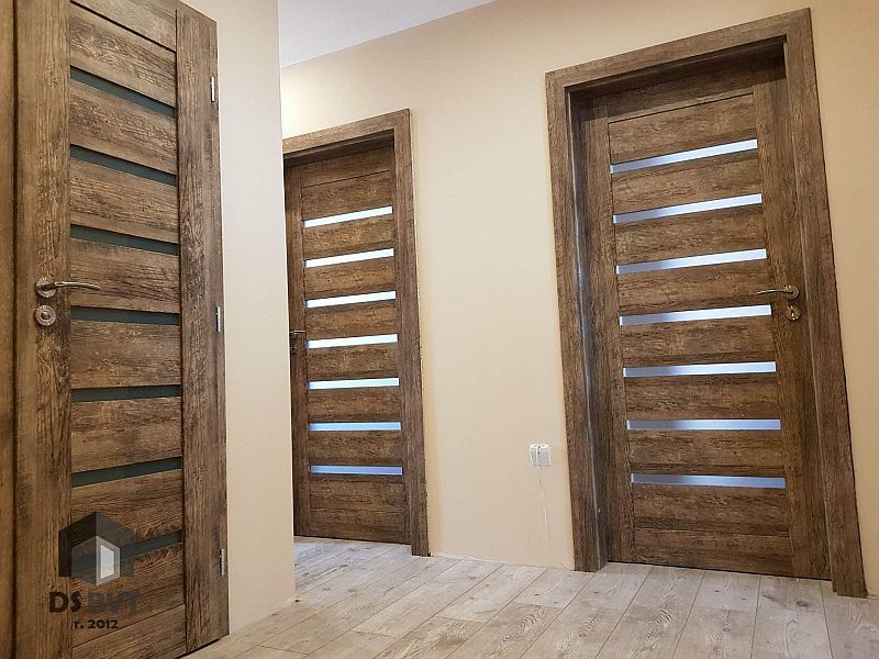 DS BYT Centrum, predajňa dverí a podláh, predaj a montáž interiérových dverí