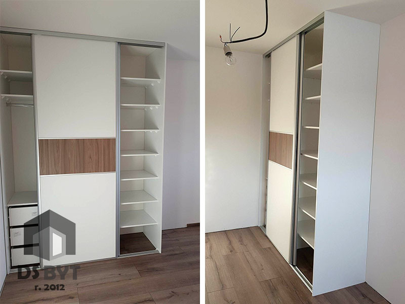 DS BYT Centrum, predajňa dverí a podláh, výroba a montáž vstavaných skríň