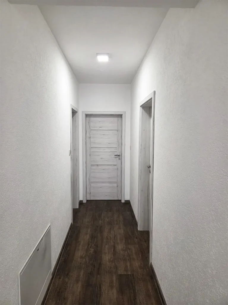 DSBYT Centrum - Realizácie, interiérové dvere 